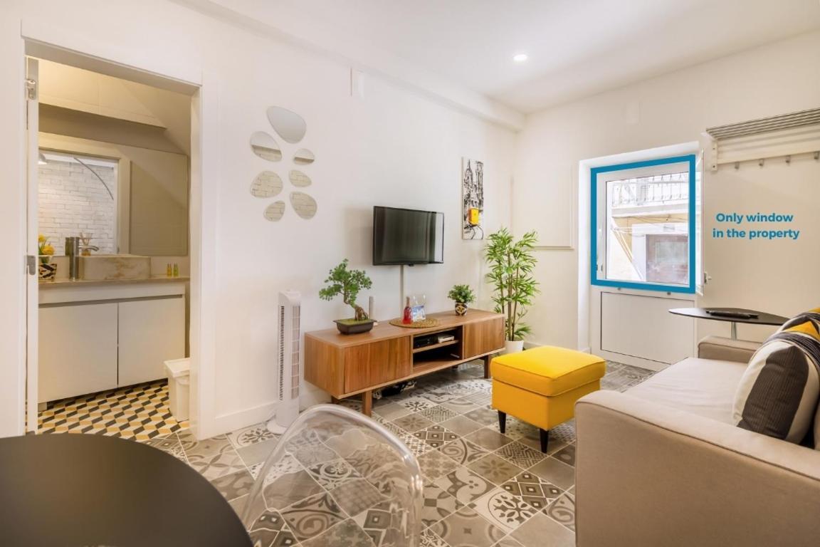 Steps Lisbon Apartment Bagian luar foto